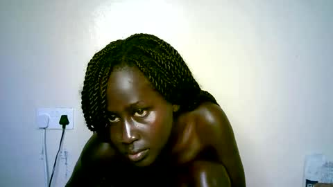 sweet_diva19 online show from March 2, 2025, 3:02 am