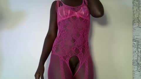 Snapshot of sweet_diva19 chatting on May 20, 2026, 1:45 am sweet_diva19 online show from May 20, 2026, 1:45 am
