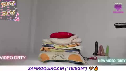 ZAFIRO QUIROZ online show from March 13, 2026, 1:18 pm