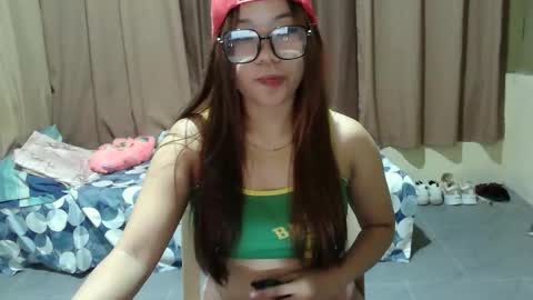 Snapshot of sweet_echa chatting on December 22, 2025, 8:00 am Echa online show from December 22, 2025, 8:00 am