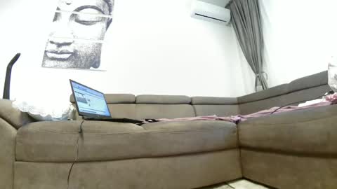           online show from March 7, 2025, 10:13 am