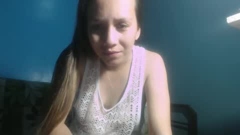 Snapshot of sweet_girlyxx chatting on December 7, 2024, 11:51 am girly online show from December 7, 2024, 11:51 am