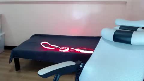 Snapshot of sweet_hard_queenxxx chatting on October 15, 2025, 12:44 am sophia daisy online show from October 15, 2025, 12:44 am