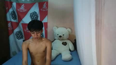 Snapshot of sweet_jassx chatting on April 5, 2026, 12:24 pm Sweet jassxxx online show from April 5, 2026, 12:24 pm