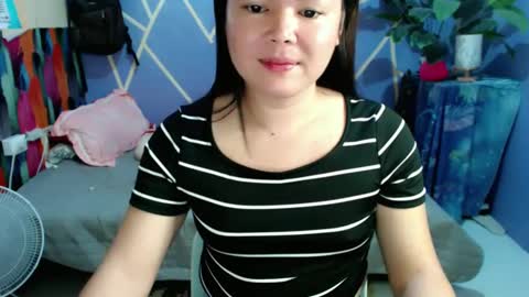 Snapshot of sweet_kendallxxxx chatting on December 20, 2024, 5:57 am Nicahhh online show from December 20, 2024, 5:57 am