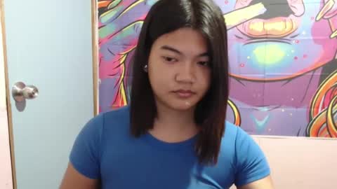 Snapshot of sweet_kimmy_onboard chatting on June 12, 2026, 7:40 am sweet_kimmy_onboard online show from June 12, 2026, 7:40 am