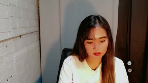 LAIKA online show from December 15, 2024, 8:58 pm