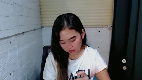 LAIKA online show from January 17, 2025, 5:53 am