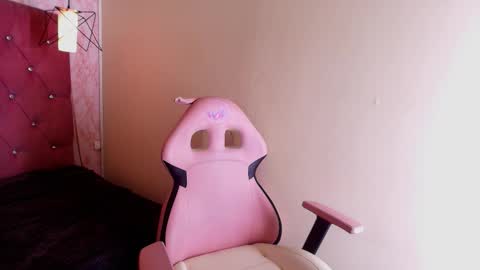 Snapshot of sweet_lal chatting on September 16, 2025, 11:11 am Camila online show from September 16, 2025, 11:11 am