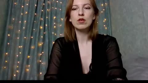 sweet_lilbunny online show from January 14, 2026, 4:56 pm