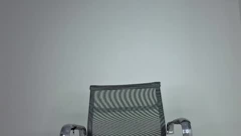 sweet_litle online show from May 26, 2026, 3:46 am