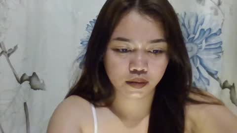sweet_mae28xx online show from July 2, 2026, 5:57 am