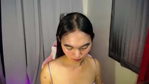 Snapshot of sweet_mariax chatting on February 5, 2025, 12:06 pm Maria Stella online show from February 5, 2025, 12:06 pm