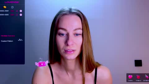Snapshot of sweet_mia_91 chatting on September 28, 2025, 1:16 pm Mia online show from September 28, 2025, 1:16 pm