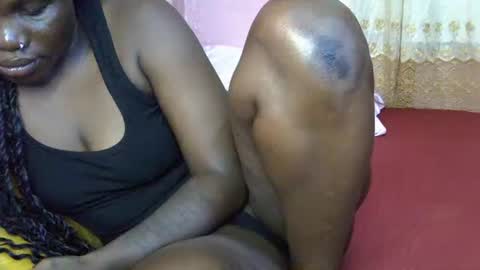 Lisa online show from November 11, 2025, 8:25 am