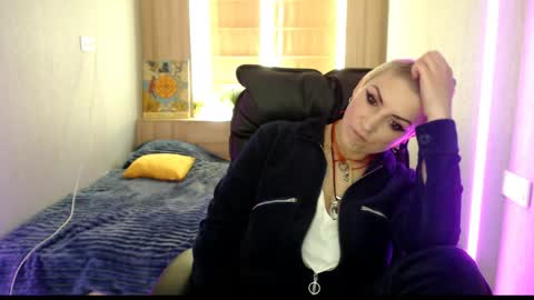 Snapshot of sweet_n_strong chatting on May 14, 2026, 11:17 am sweet_n_strong online show from May 14, 2026, 11:17 am