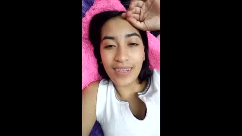 Nhaomy online show from March 19, 2026, 4:49 am