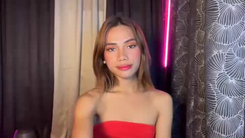 sweet_nikki03 online show from December 3, 2025, 6:17 pm