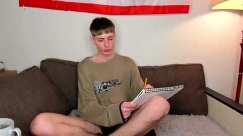 kira online show from December 11, 2024, 10:49 pm