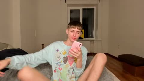 kira online show from December 22, 2024, 10:15 pm