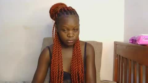 Snapshot of sweet_peachiee chatting on May 7, 2026, 11:43 pm sweet peachy online show from May 7, 2026, 11:43 pm