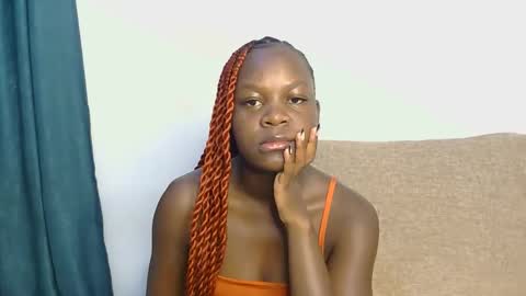 Snapshot of sweet_peachiee chatting on May 10, 2026, 11:32 pm sweet peachy online show from May 10, 2026, 11:32 pm