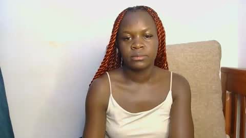 Snapshot of sweet_peachiee chatting on May 18, 2026, 12:07 am sweet peachy online show from May 18, 2026, 12:07 am