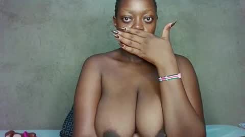 sweet_pie29 online show from April 22, 2026, 11:50 pm