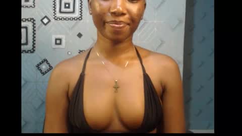 Snapshot of sweet_puna chatting on December 24, 2024, 8:05 pm Nancy online show from December 24, 2024, 8:05 pm