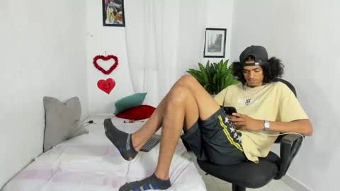 sweet_rose72 online show from May 15, 2026, 11:45 pm