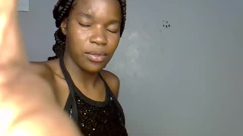 Snapshot of sweet_sheee chatting on February 24, 2026, 8:40 pm sweet_sheee online show from February 24, 2026, 8:40 pm