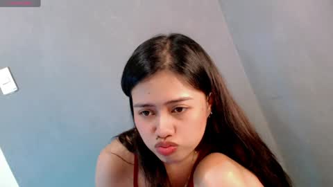 Leah online show from January 6, 2025, 8:14 am