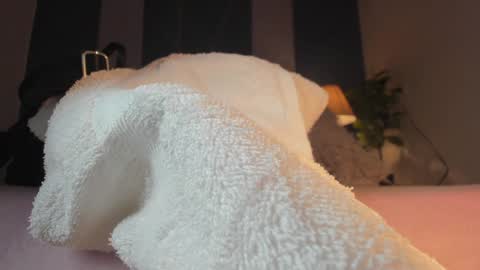 Adeline  online show from March 27, 2026, 12:16 pm