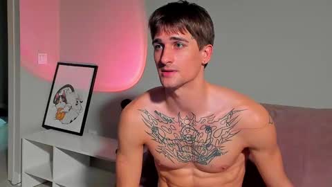 sweet_smith8 online show from January 23, 2025, 12:46 am