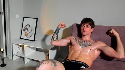 sweet_smith8 online show from January 30, 2025, 9:25 pm