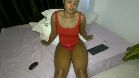 Nina online show from January 9, 2026, 5:32 am