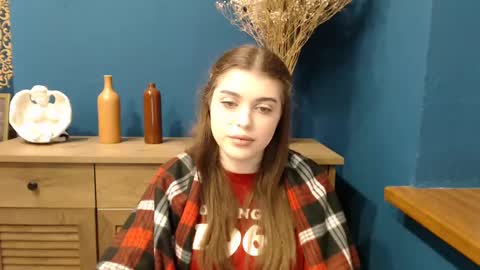 Snapshot of sweet_sugaaar chatting on February 28, 2025, 7:37 am Rebecca online show from February 28, 2025, 7:37 am
