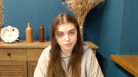Snapshot of sweet_sugaaar chatting on March 4, 2025, 8:02 am Rebecca online show from March 4, 2025, 8:02 am