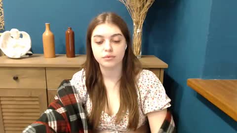 Snapshot of sweet_sugaaar chatting on March 5, 2025, 10:44 am Rebecca online show from March 5, 2025, 10:44 am