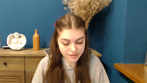 Snapshot of sweet_sugaaar chatting on March 11, 2025, 7:48 am Rebecca online show from March 11, 2025, 7:48 am