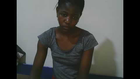 Snapshot of sweet_tattiana chatting on October 22, 2025, 6:13 am Tatty online show from October 22, 2025, 6:13 am