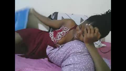 Tatty online show from October 25, 2025, 2:52 am