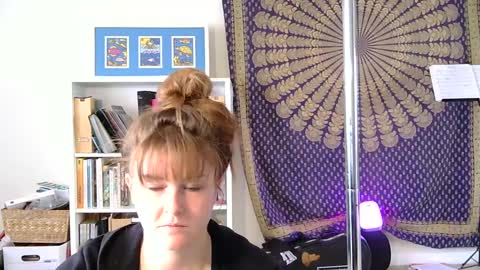 Heidi Brenner - Please check bio for schedule  FAQ online show from February 11, 2025, 3:08 pm