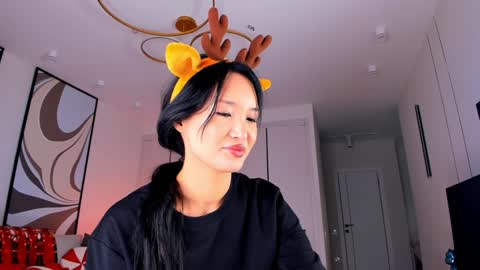 Snapshot of sweet_yasu chatting on December 30, 2024, 8:10 am Yasu online show from December 30, 2024, 8:10 am