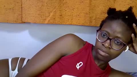 Snapshot of sweet_zarah chatting on March 3, 2026, 6:47 pm sweet_zarah online show from March 3, 2026, 6:47 pm