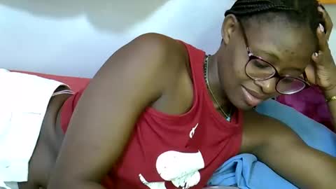 Snapshot of sweet_zarah chatting on April 2, 2026, 3:04 am sweet_zarah online show from April 2, 2026, 3:04 am