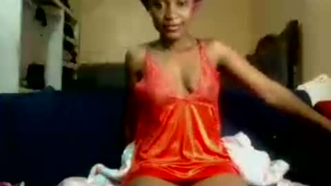 Snapshot of sweet_zella chatting on July 7, 2026, 10:03 pm zellate online show from July 7, 2026, 10:03 pm