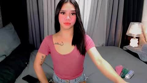 bea takashi  online show from October 27, 2025, 8:51 am