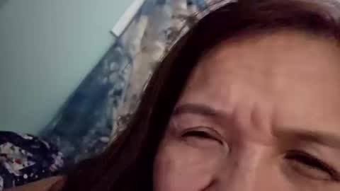 sweetbabe4u27 online show from October 16, 2025, 9:43 am