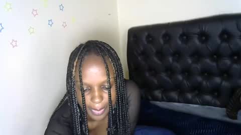 Snapshot of sweetberry30 chatting on December 12, 2024, 1:28 pm sweetberry30 online show from December 12, 2024, 1:28 pm